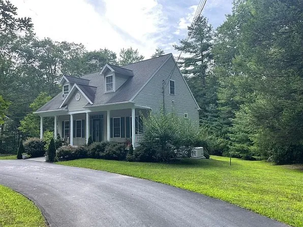 Fawn Ridge Dr, Hawley, PA 18428