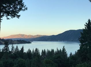 11415 S Lakeshore Rd #1, Chelan, WA 98816