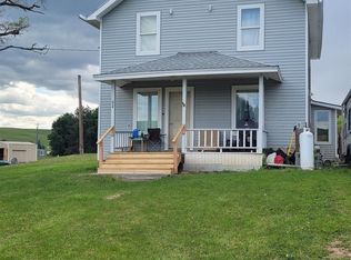 52 Stevens St, Colfax, WA 99111