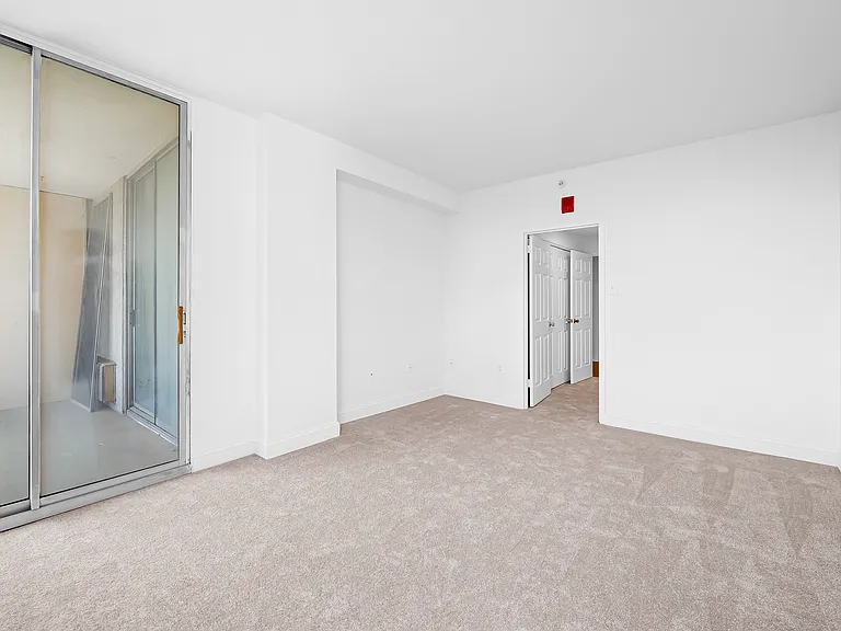 28 Allegheny Ave #1608 — Photo 20