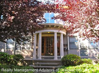 1233 NE Schuyler St #2, Portland, OR 97212