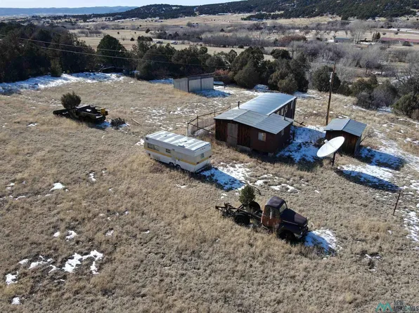 23 Rancho Ln, Raton, NM 87740