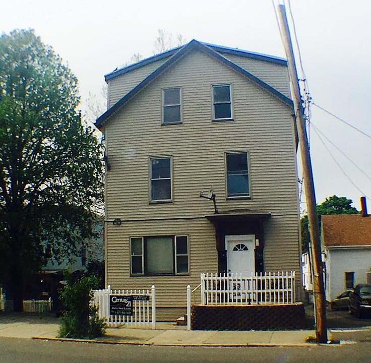 1st image of 345 Essex St