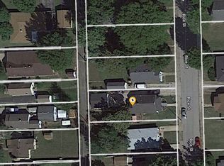 778 Rice St, Wood River, IL 62095