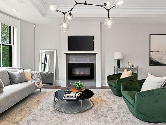 4th image of 50 Dwight St #2