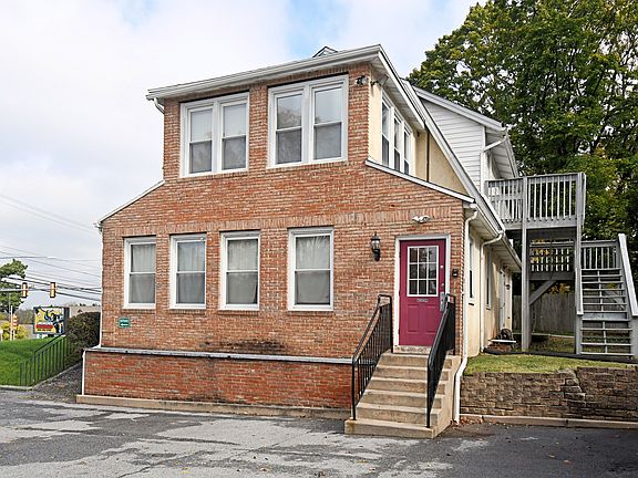 3rd image of 509 Kimberton Rd APT 1