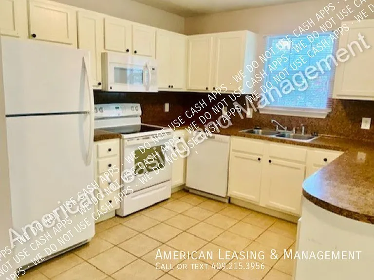 1007 Cunningham Dr — Photo 4