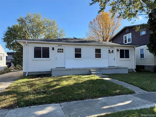2932 Grayson St, Ferndale, MI 48220