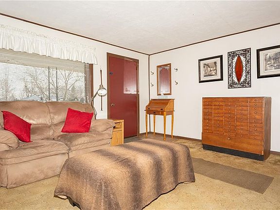 4th image of 7638 Hanna St