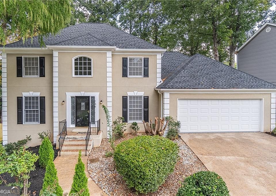 1st image of 736 Singley Dr