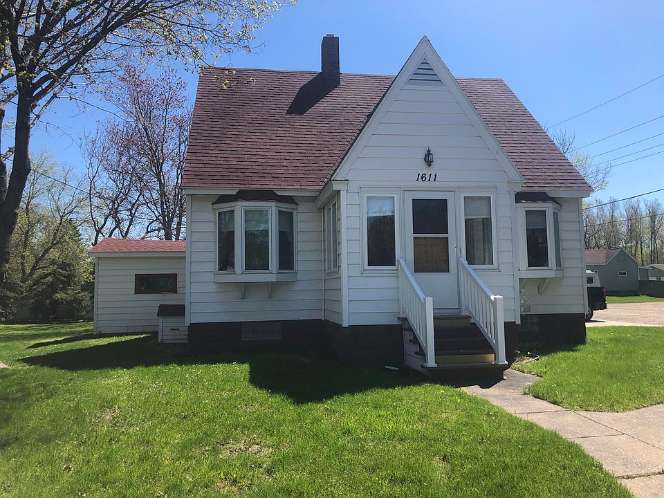 1st image of 1611 Seymour St