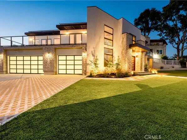 2799 E 21st St, Signal Hill, CA 90755