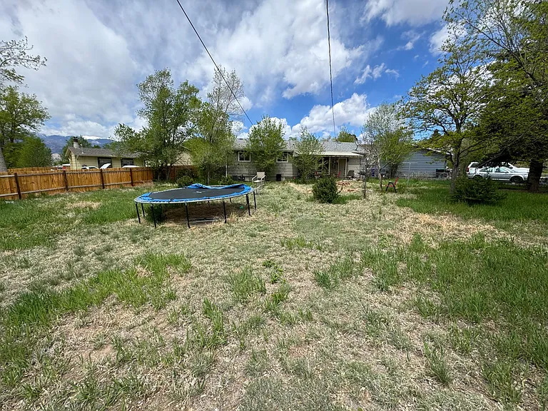 2915 Fremont Dr — Photo 16
