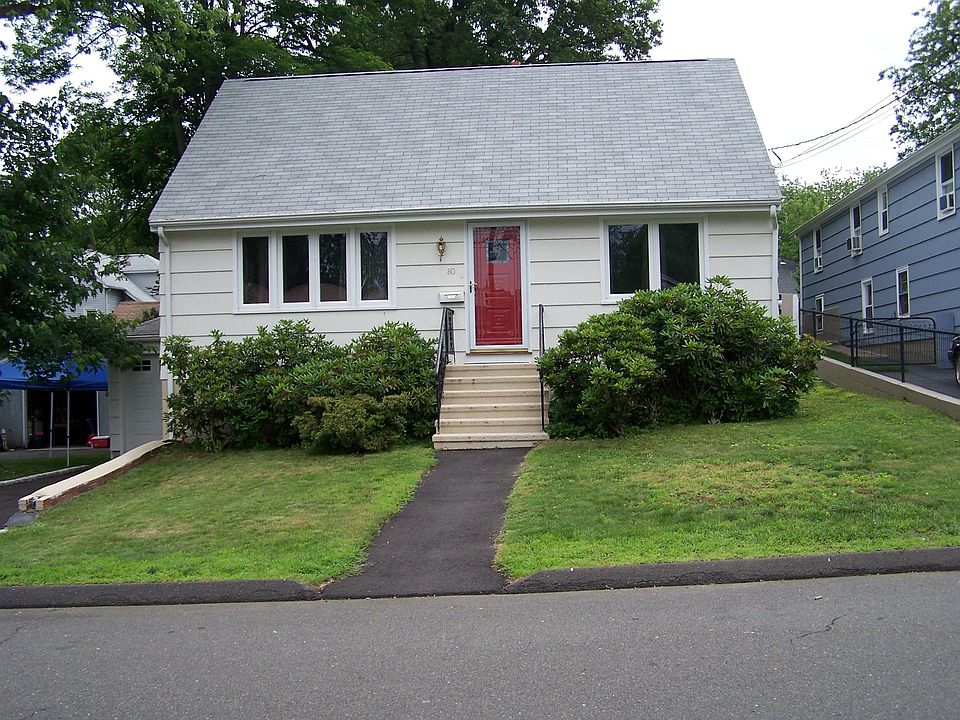 2nd image of 80 May St