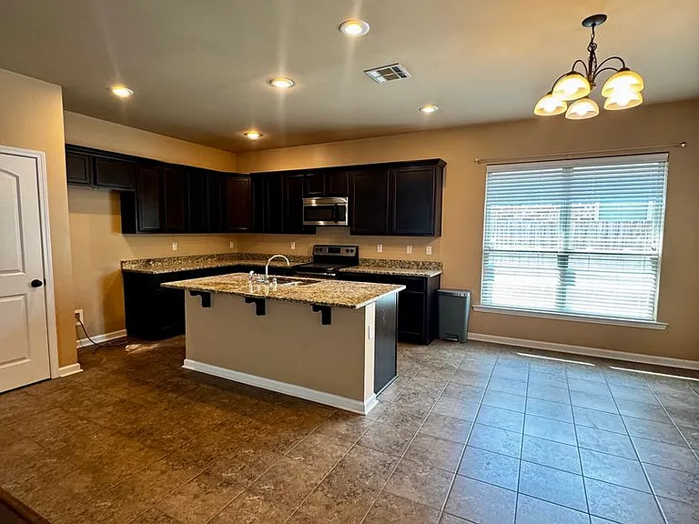 8624 Abertay Ave — Photo 4