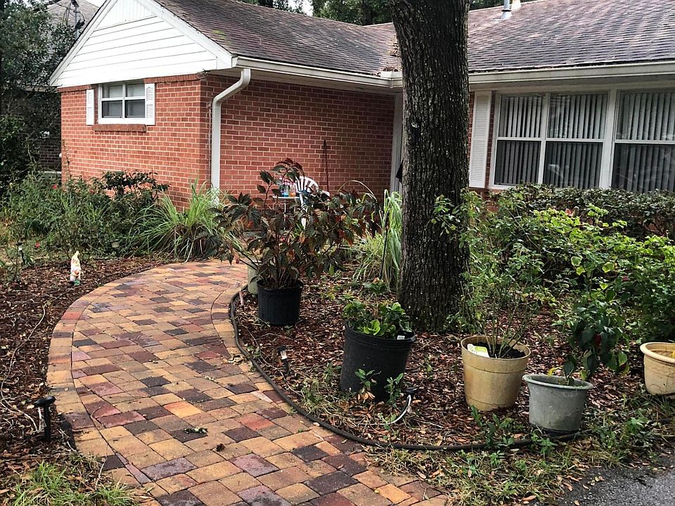 1st image of 354 Edge Ave