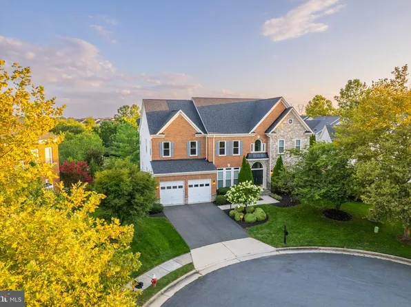 41897 White Mountain Ct, Aldie, VA 20105