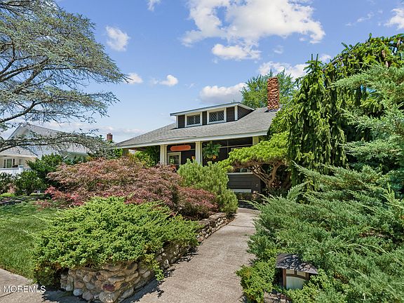 3rd image of 519 Myrtle Avenue