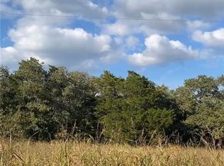 1900 Slo John Rd, Flatonia, TX 78941