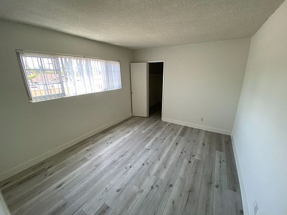5th image of 9344 National Blvd APT 10