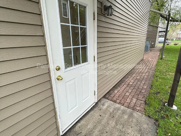 1010 4th Ave S #C — Photo 18