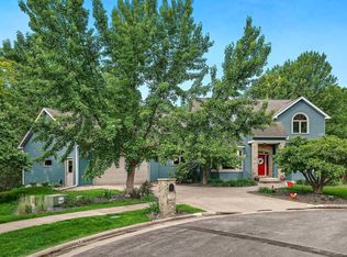 1838 Wood Run Pl, Onalaska, WI 54650