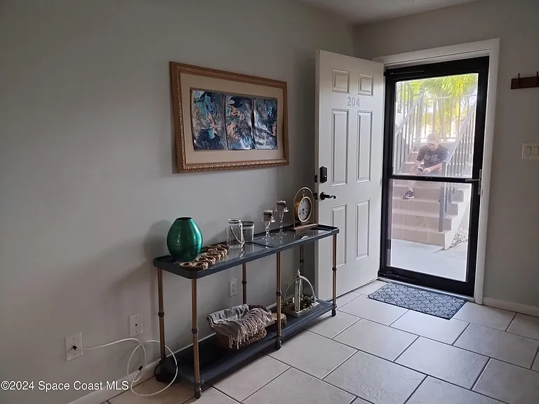 200 Saint Lucie Ln #204 — Photo 8