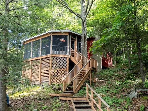 958 Ten Mile Point Rd, Skaneateles, NY 13152