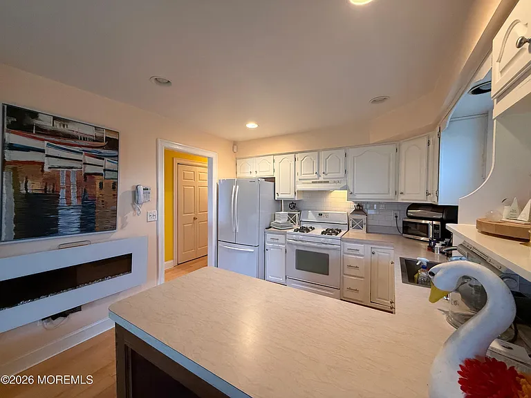 324 Shore Dr #E-1 — Photo 6