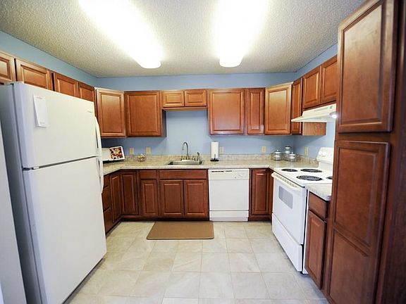5th image of 14331 Cuppola Dr