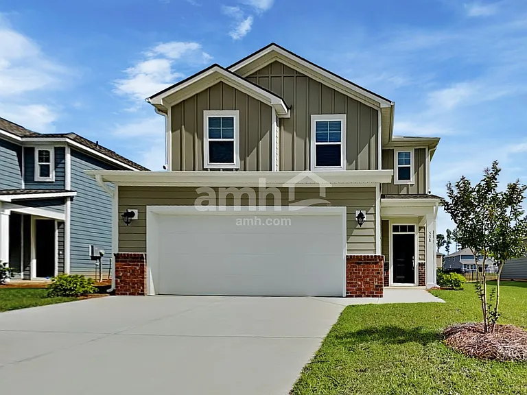 538 Plumeria Ln — Photo 1