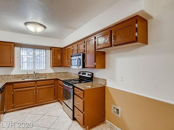 4th image of 2725 S Nellis Blvd Unit 1030
