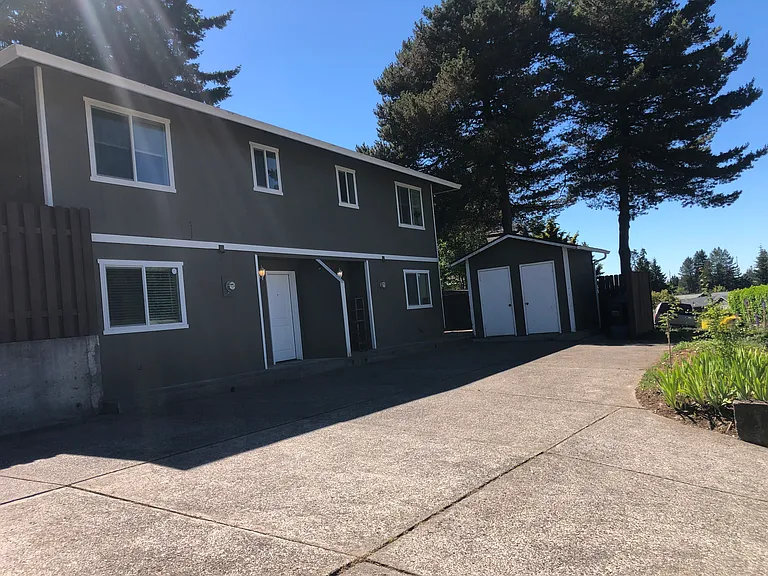 39990 Davis St — Photo 4