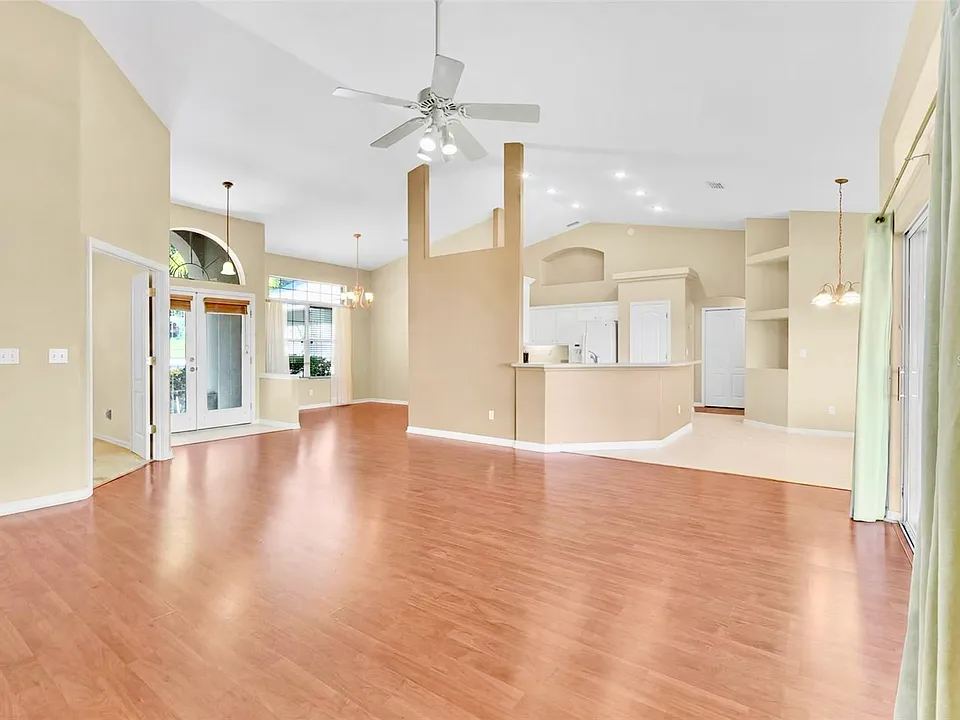 932 Cornell Ave