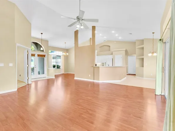 932 Cornell Ave, Clermont, FL 34711
