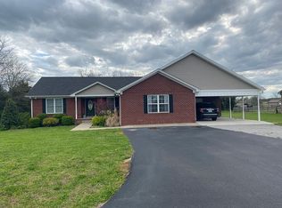 461 B White Rd, Elkton, KY 42220