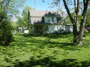 300 Wood St, Mendon, MO 64660