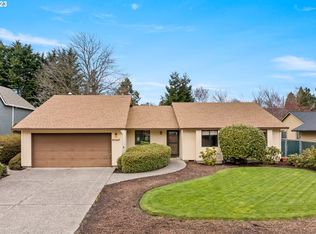 5767 SE Quiet Meadows Dr, Milwaukie, OR