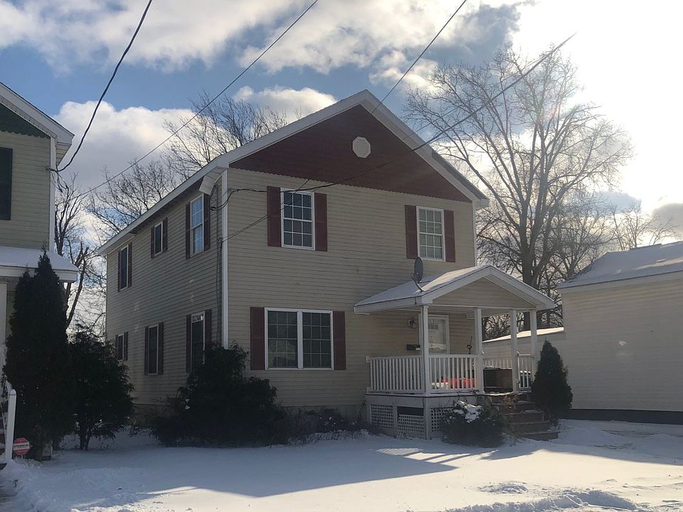 2nd image of 1223 Steuben St