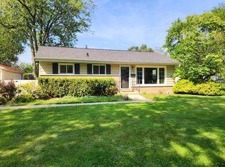 150 E Prairie Ave, Lombard, IL 60148