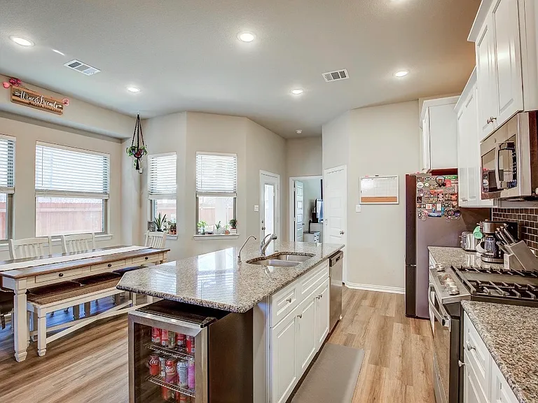 3916 Ford Dr — Photo 18