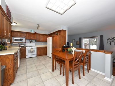 W165N11484 Royal Ct, Germantown, WI, 53022