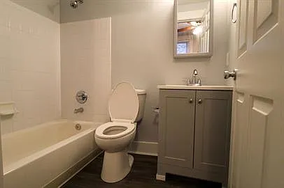1610 Sycamore St #3 — Photo 9