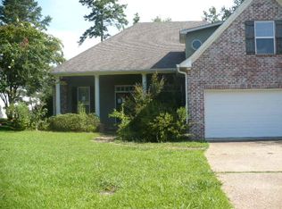 222 Greensview Dr, Brandon, MS 39047