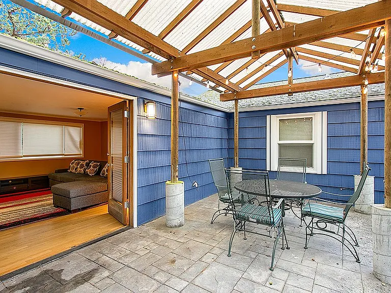 4122 NE 60th St — Photo 13