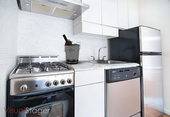 Rented by Living New York | media 40