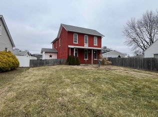 3302 Rockingham Rd, Davenport, IA 52802