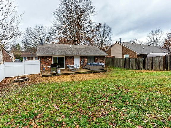 4th image of 3480 Woodspring Dr