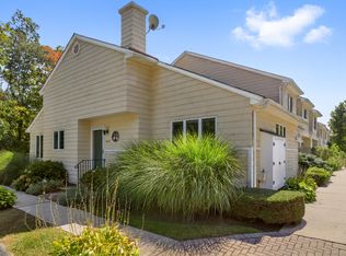 166 Old Brookfield Rd UNIT 34-1, Danbury, CT 06811