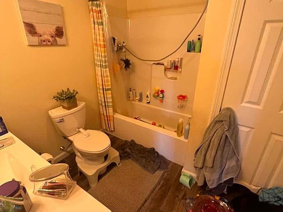 5th image of 206 Bean Hill Road
